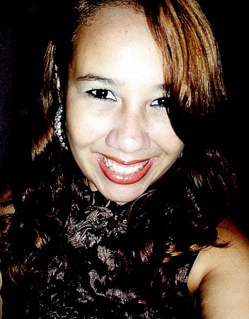 Ester Manzi Moraes 